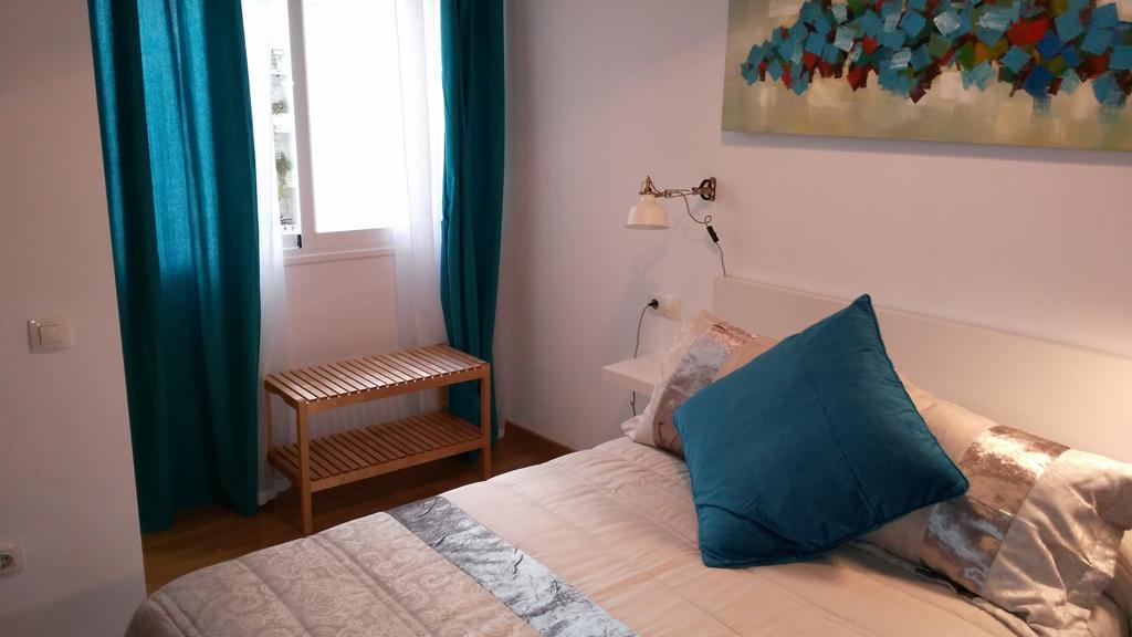 Mitjana Plaza Leilighet Málaga Eksteriør bilde