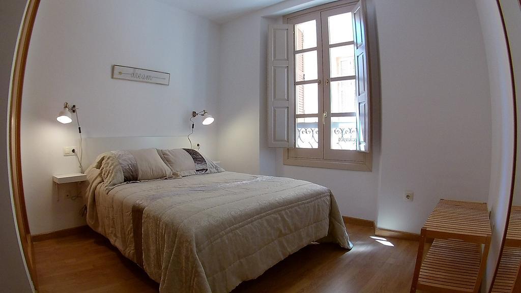 Mitjana Plaza Leilighet Málaga Eksteriør bilde